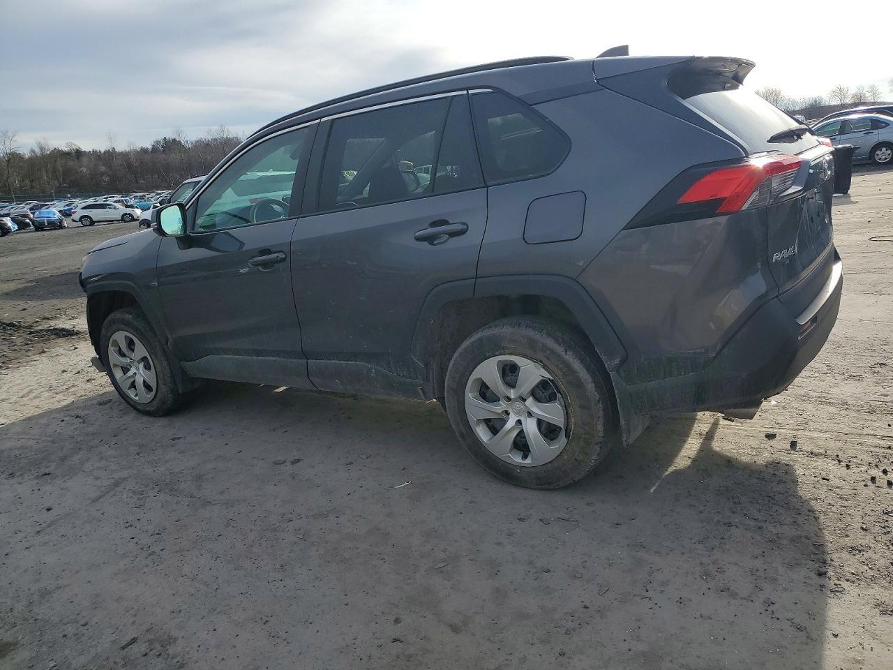 2020 Toyota Rav4 Le - Image 2