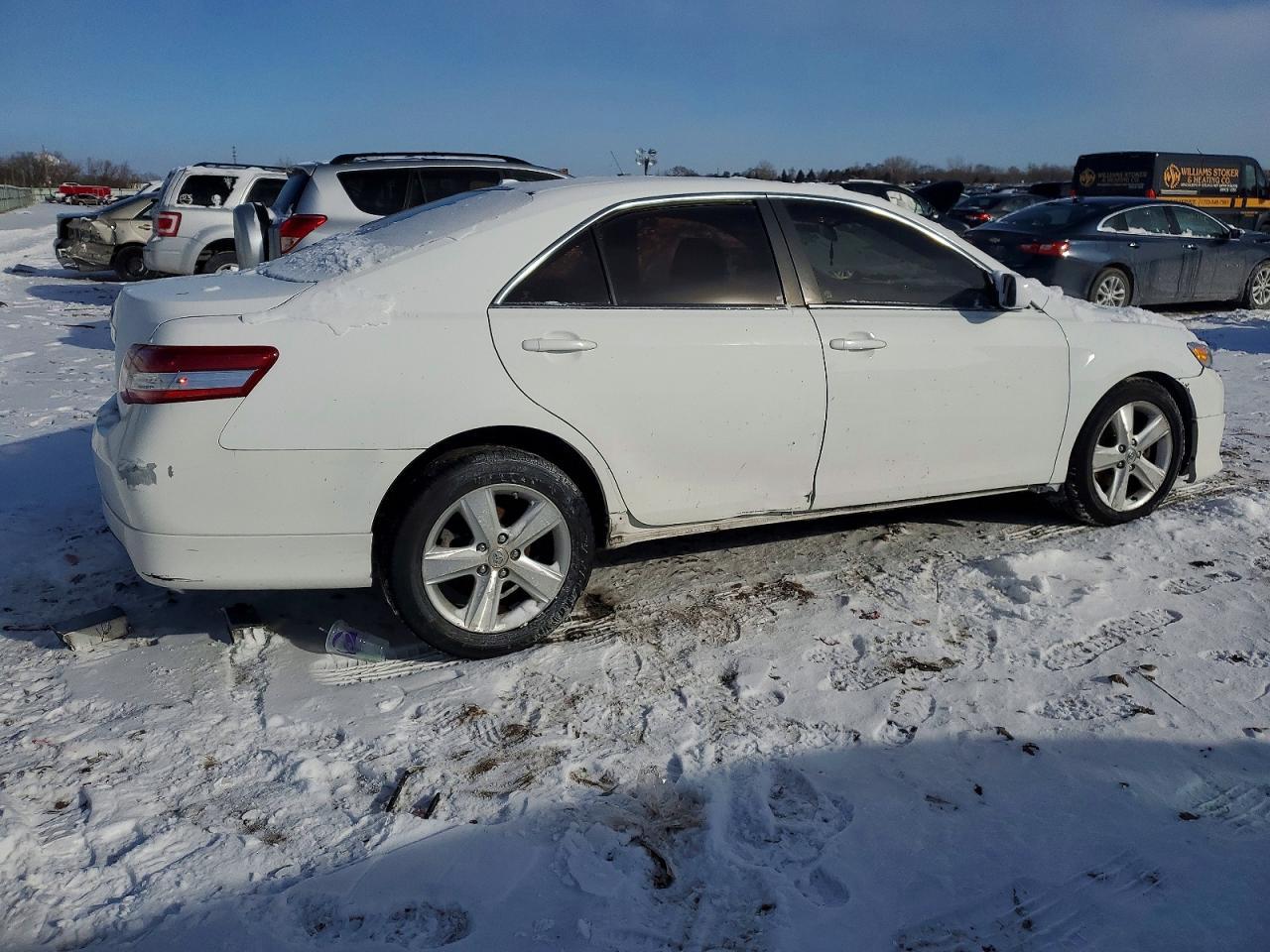 2010 Toyota Camry Se - Фото 3