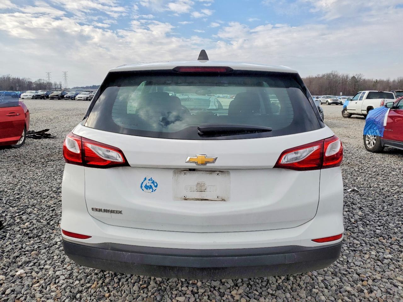 2019 Chevrolet Equinox Ls - Image 6