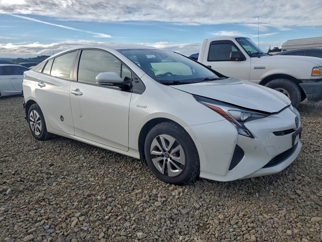 2018 Toyota Prius - Фото 4