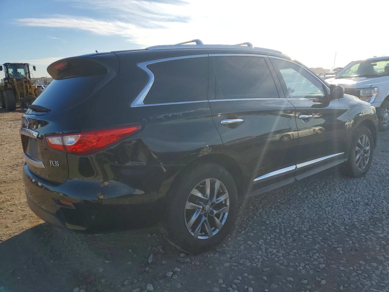 2013 Infiniti Jx35 - Image 3