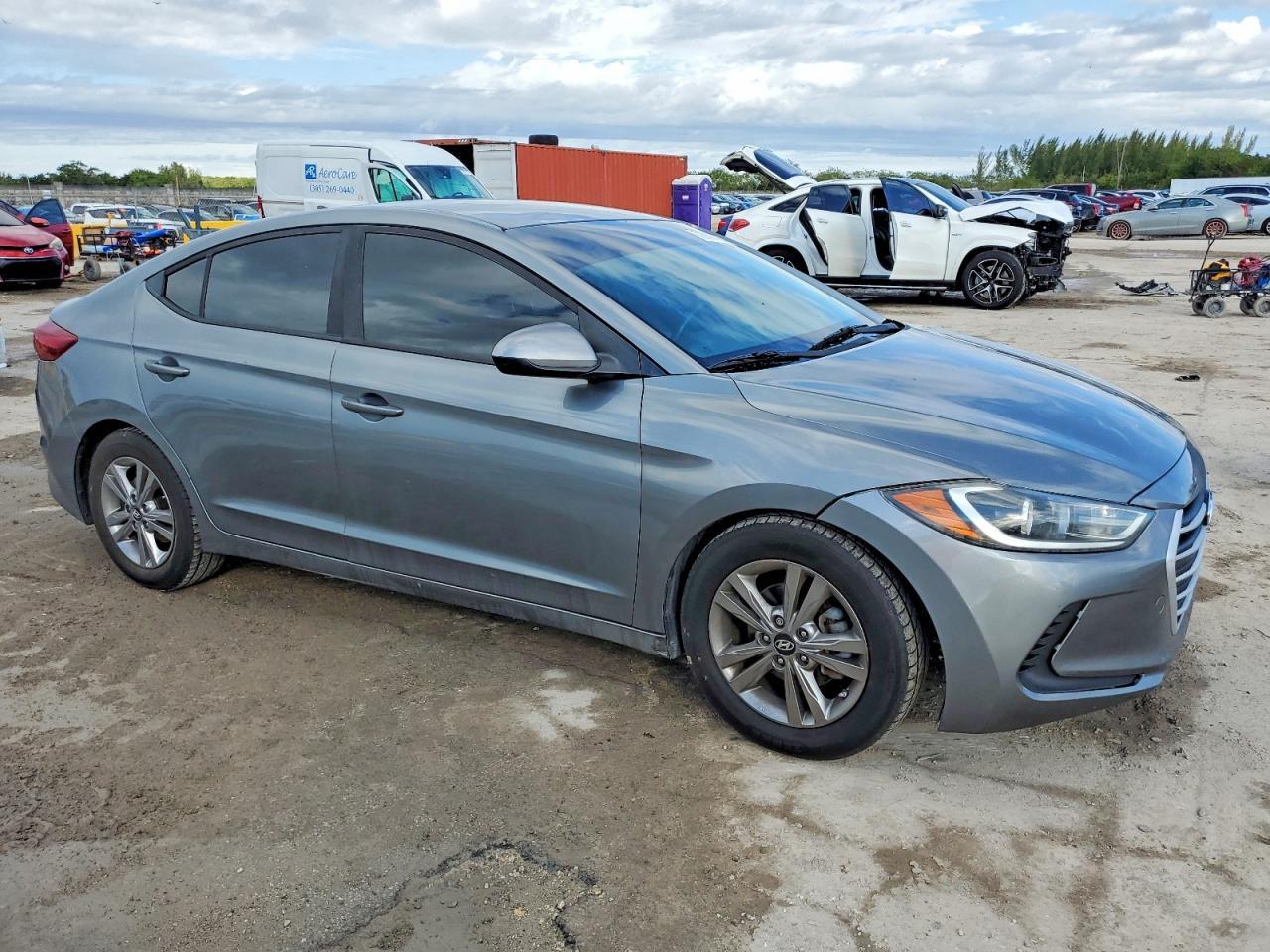 2018 Hyundai Elantra Sel - Image 4