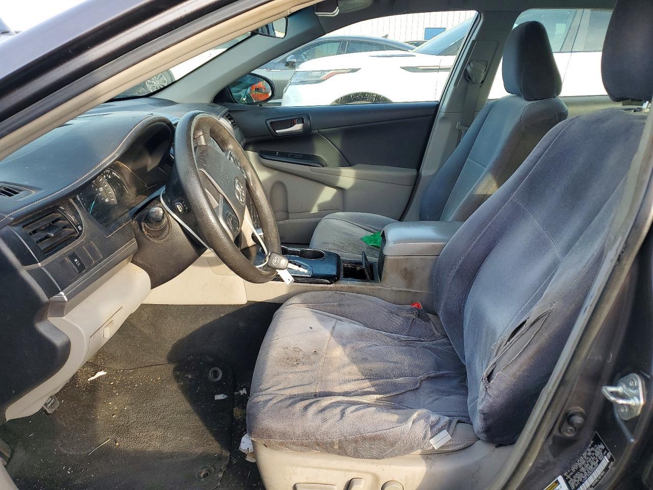 2014 Toyota Camry Le - Фото 7