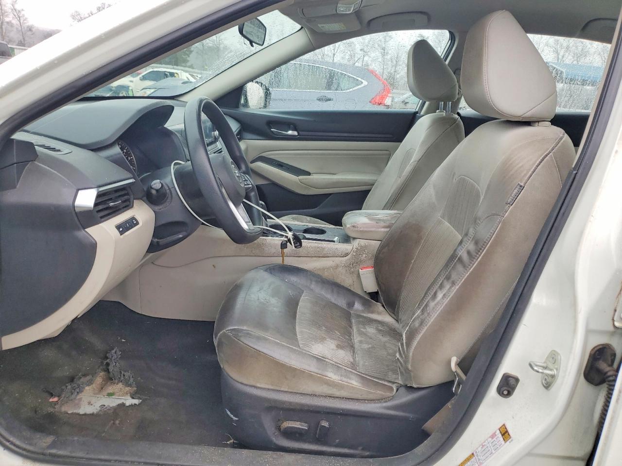 2020 Nissan Altima S - Image 7