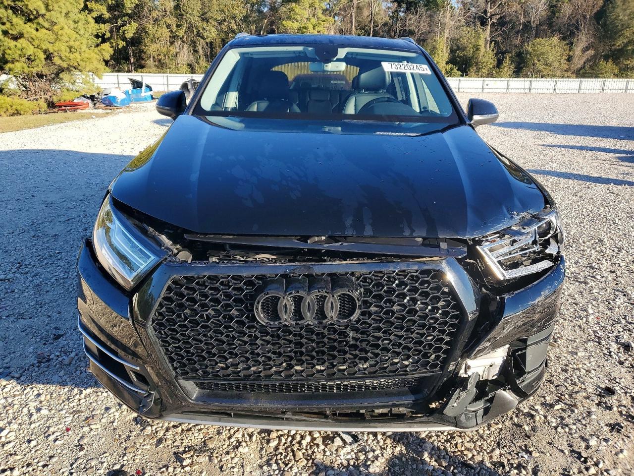 2017 Audi Q7 Premium Plus - Image 5
