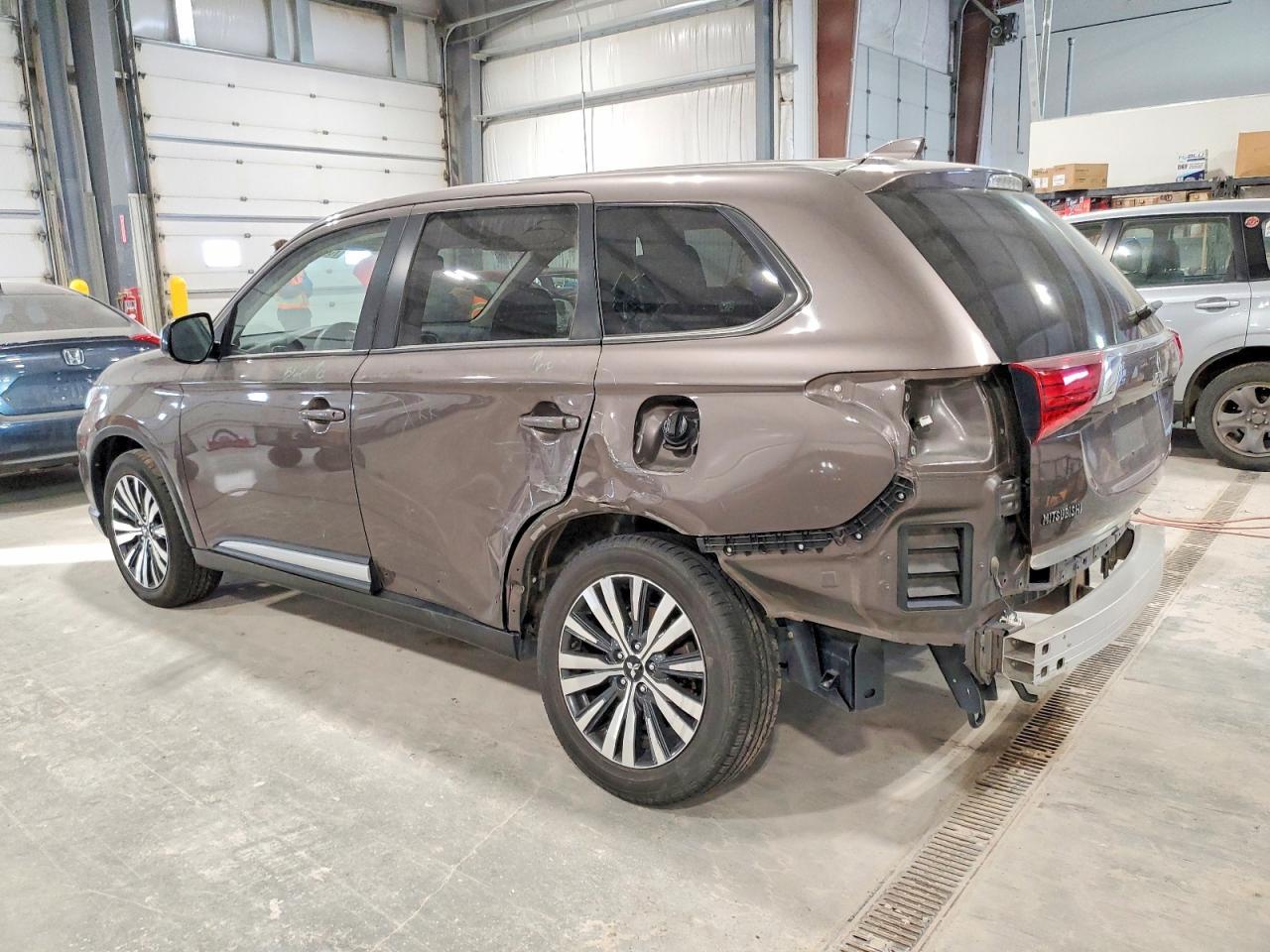 2019 Mitsubishi Outlander Es - Фото 2
