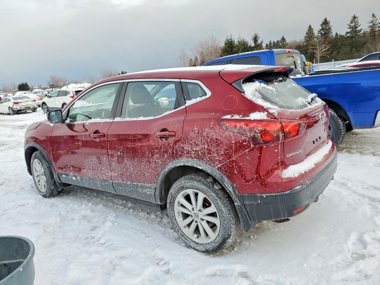 2019 Nissan Rogue Sport S - Фото 2