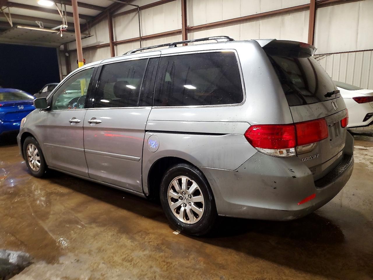 2010 Honda Odyssey Exl - Фото 2