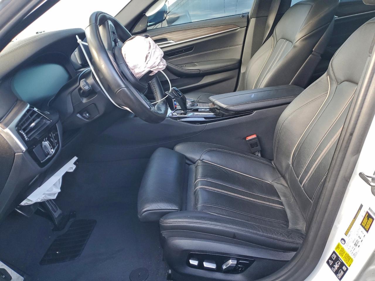 2019 BMW M550Xi - Фото 7