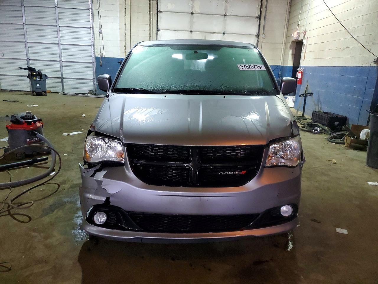 2013 Dodge Grand Caravan Sxt - Фото 5
