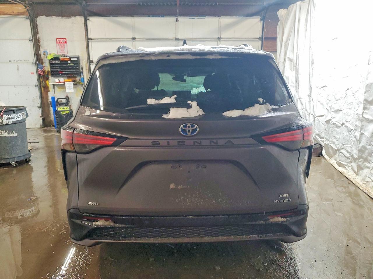 2022 Toyota Sienna Xse - Image 6