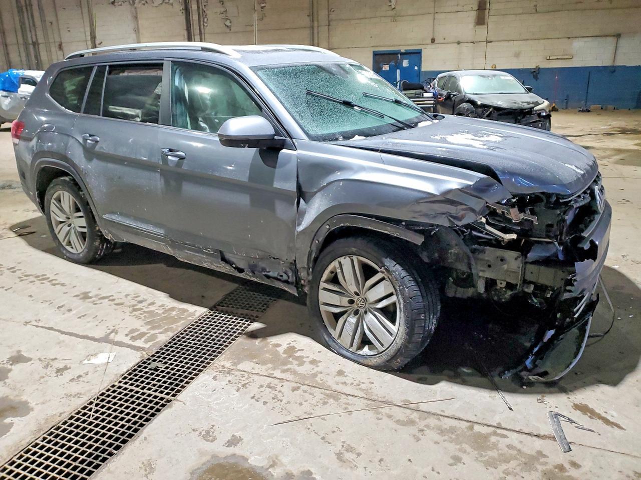 2019 Volkswagen Atlas Se - Image 4
