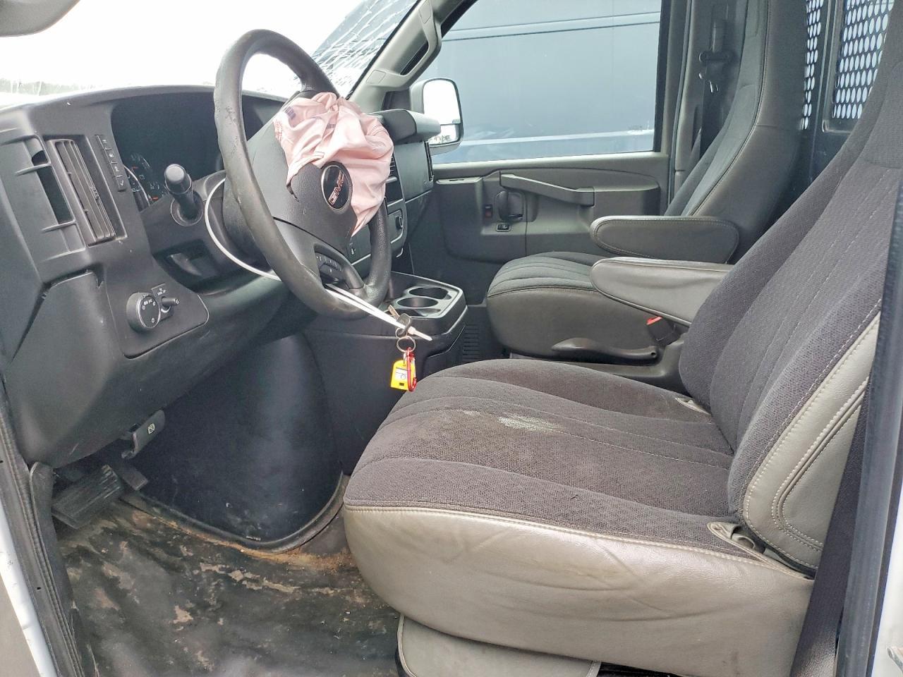 2018 GMC Savana G2500 Utility / Service Van - Фото 7