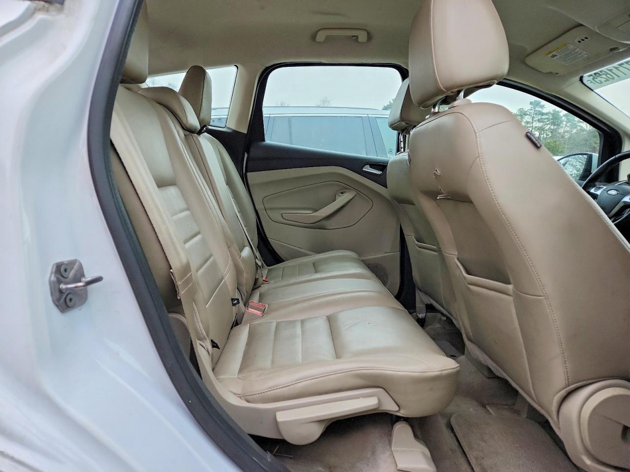 2013 Ford C-Max - Фото 6