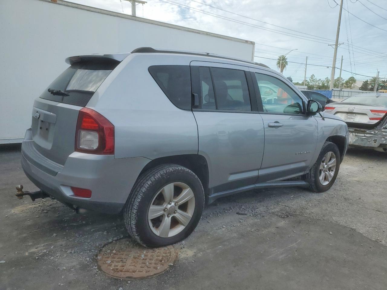 2015 Jeep Compass Sport - Image 3
