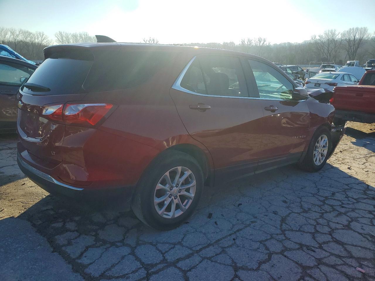 2018 Chevrolet Equinox Lt - Image 3