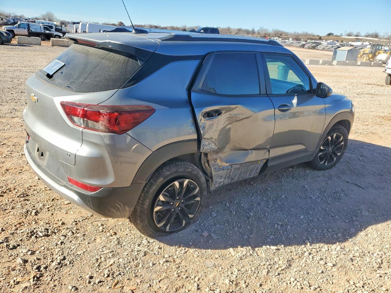 2023 Chevrolet Trailblazer Lt - Image 3