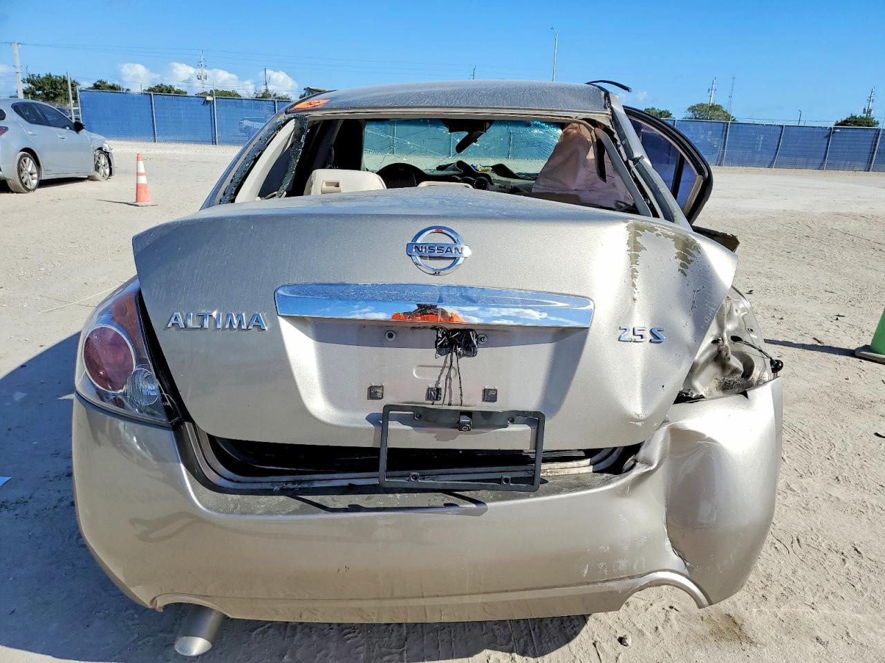 2012 Nissan Altima Base - Image 6