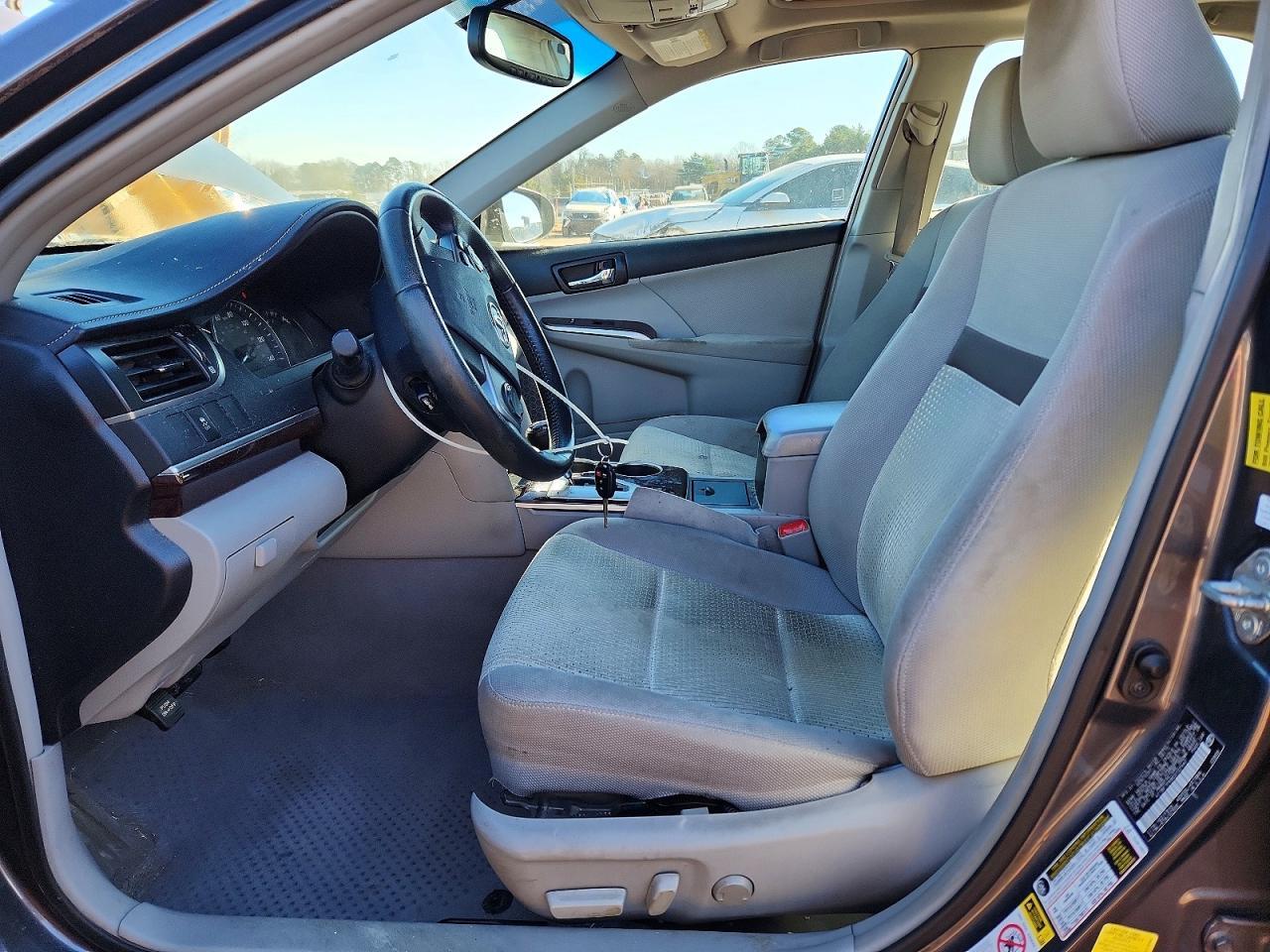 2012 Toyota Camry Base - Image 7