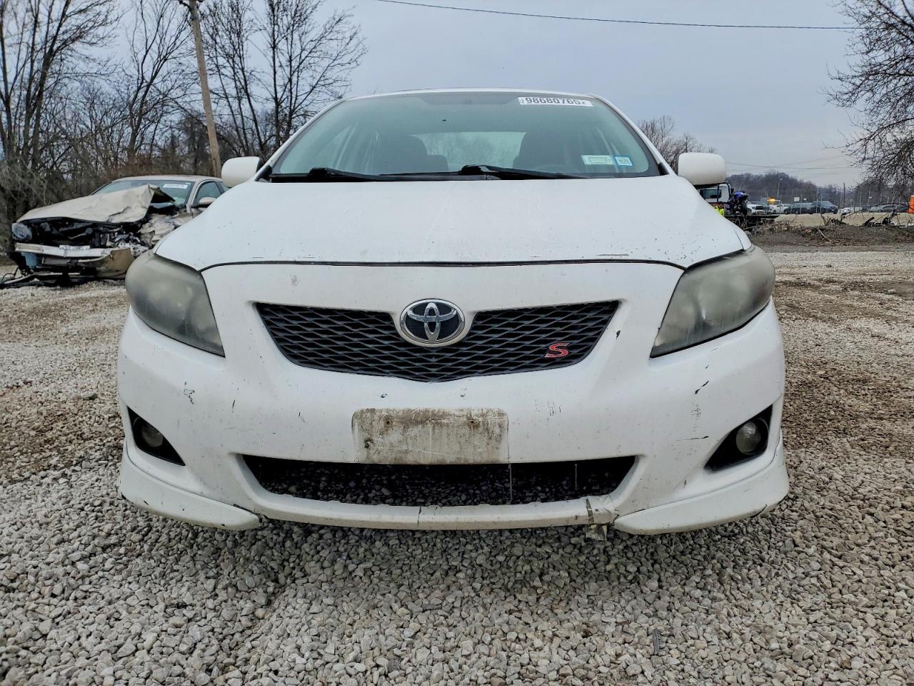 2009 Toyota Corolla S - Image 5