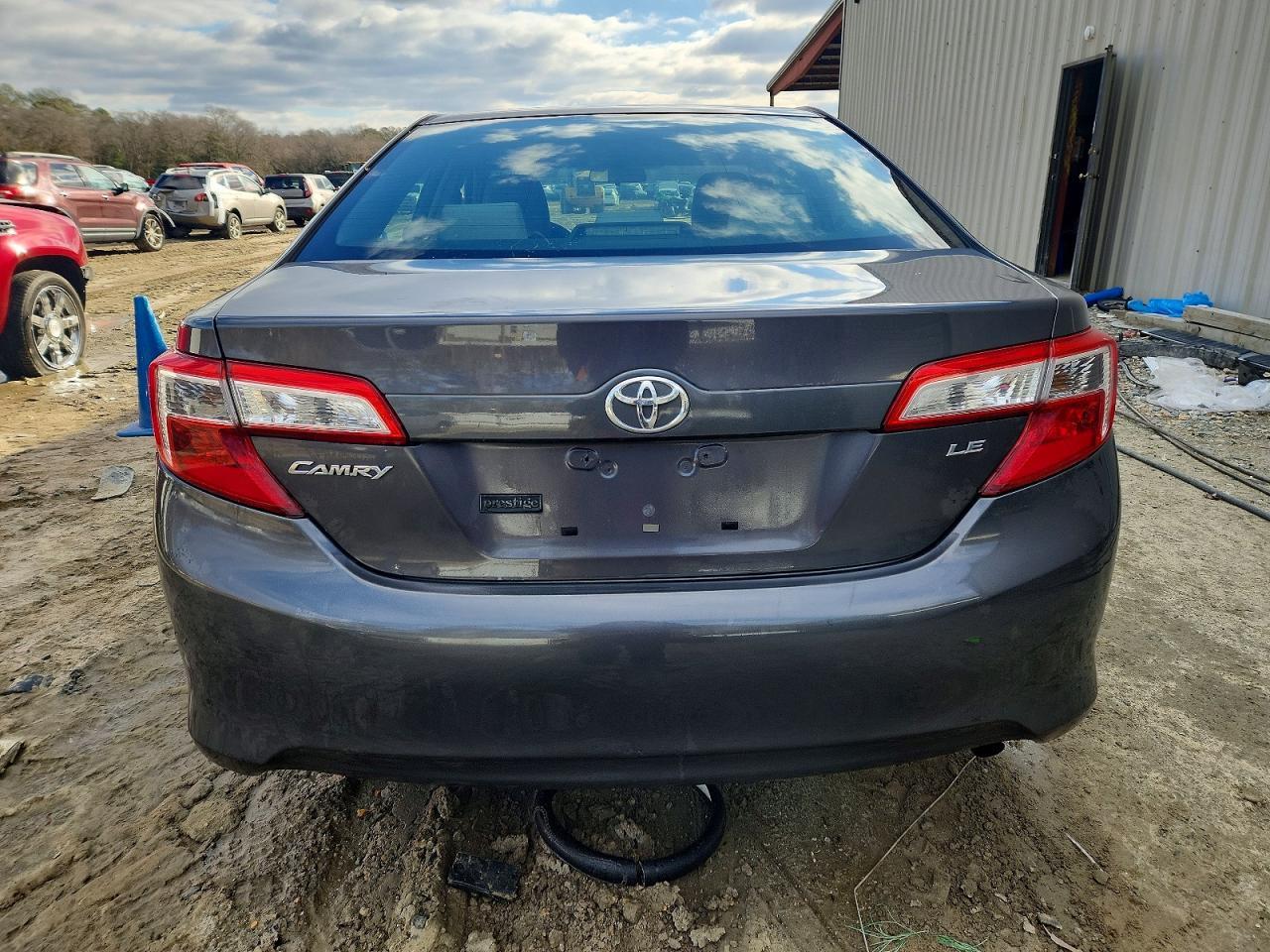 2012 Toyota Camry Base - Фото 6