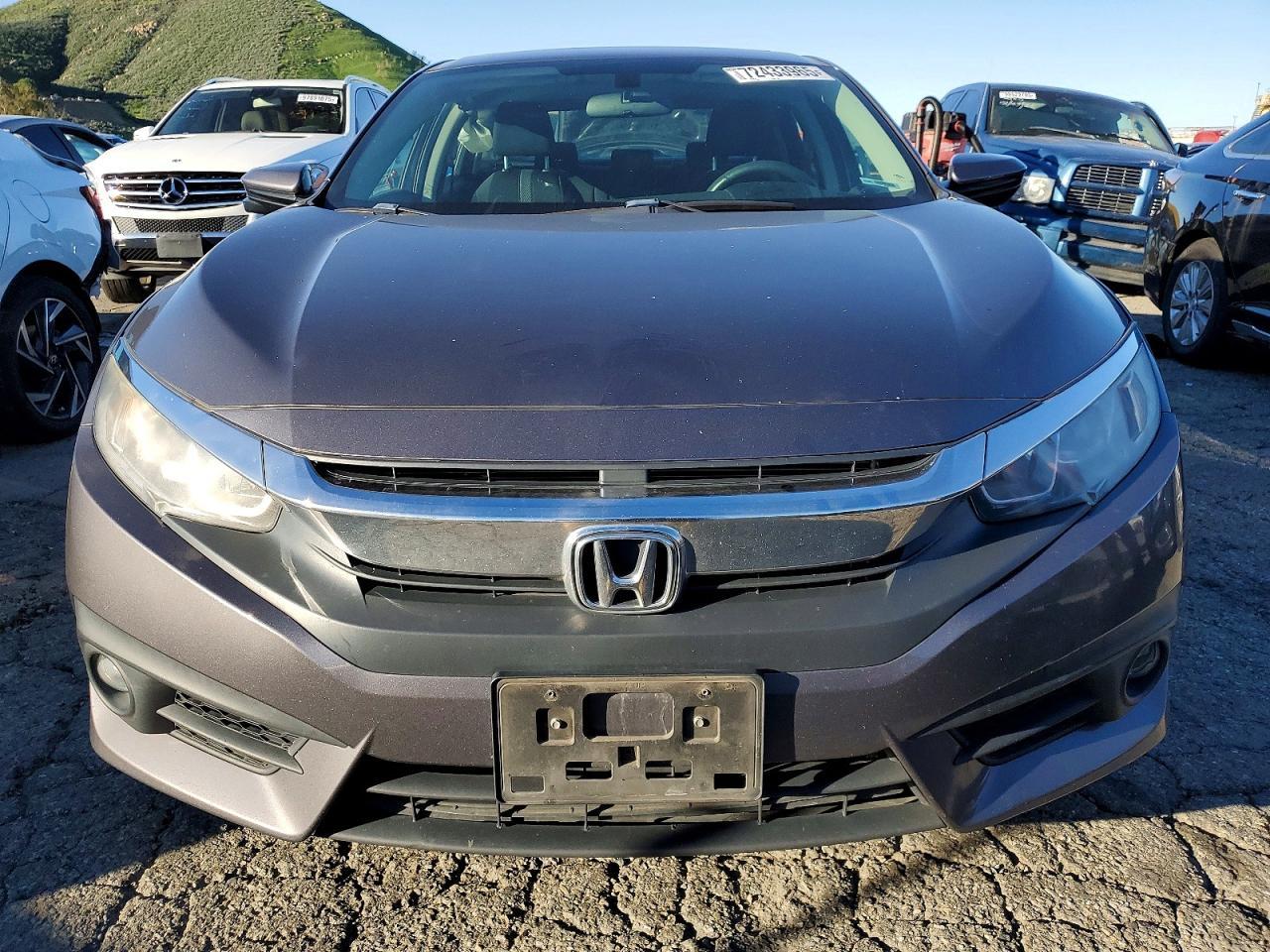 2017 Honda Civic Ex - Фото 5