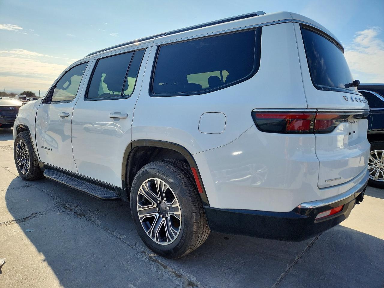 2023 Jeep Wagoneer Series Ii - Фото 2