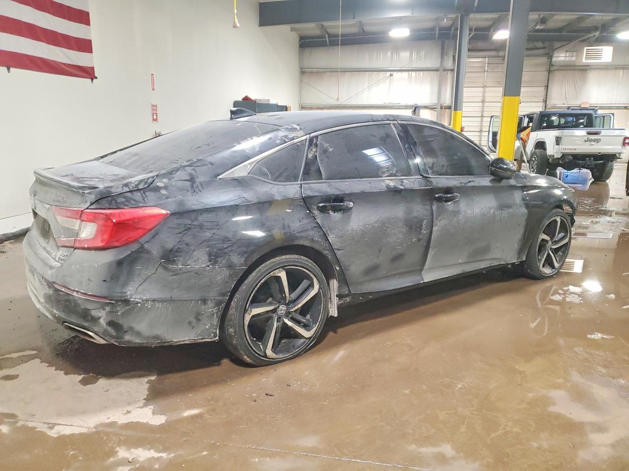 2020 Honda Accord Sport - Фото 3