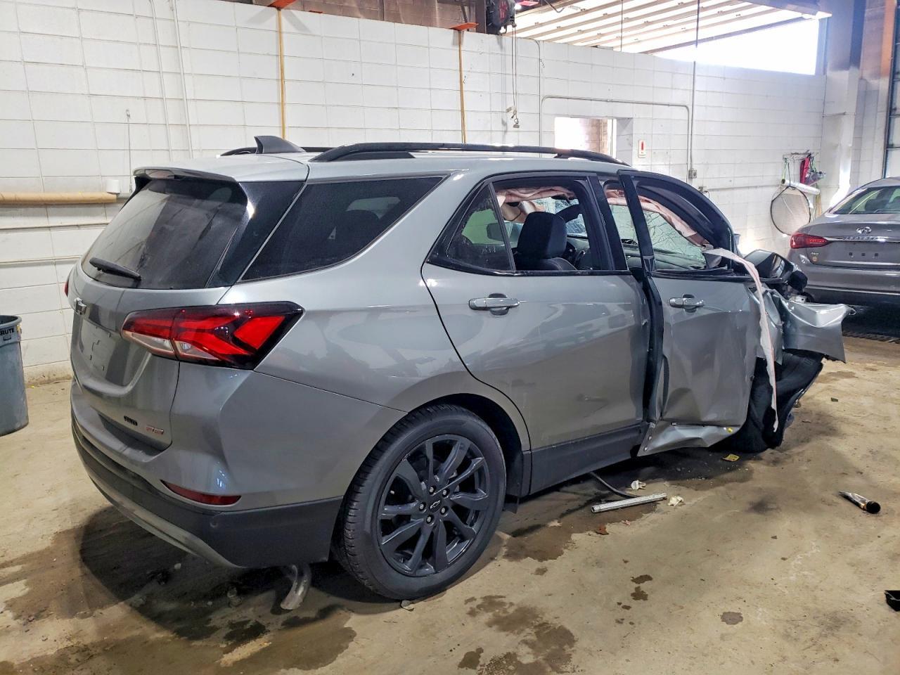 2024 Chevrolet Equinox Rs - Фото 3