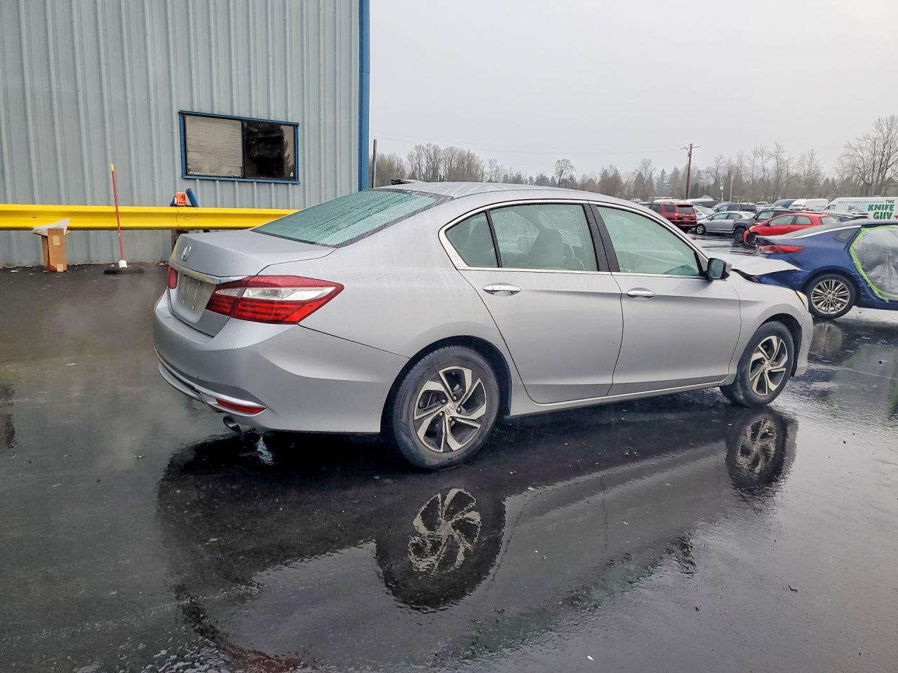 2017 Honda Accord Lx - Фото 3