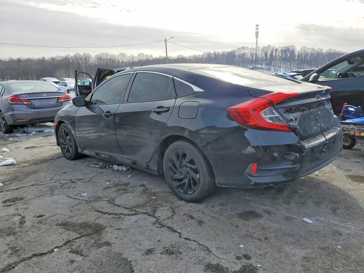 2016 Honda Civic Ex - Image 2