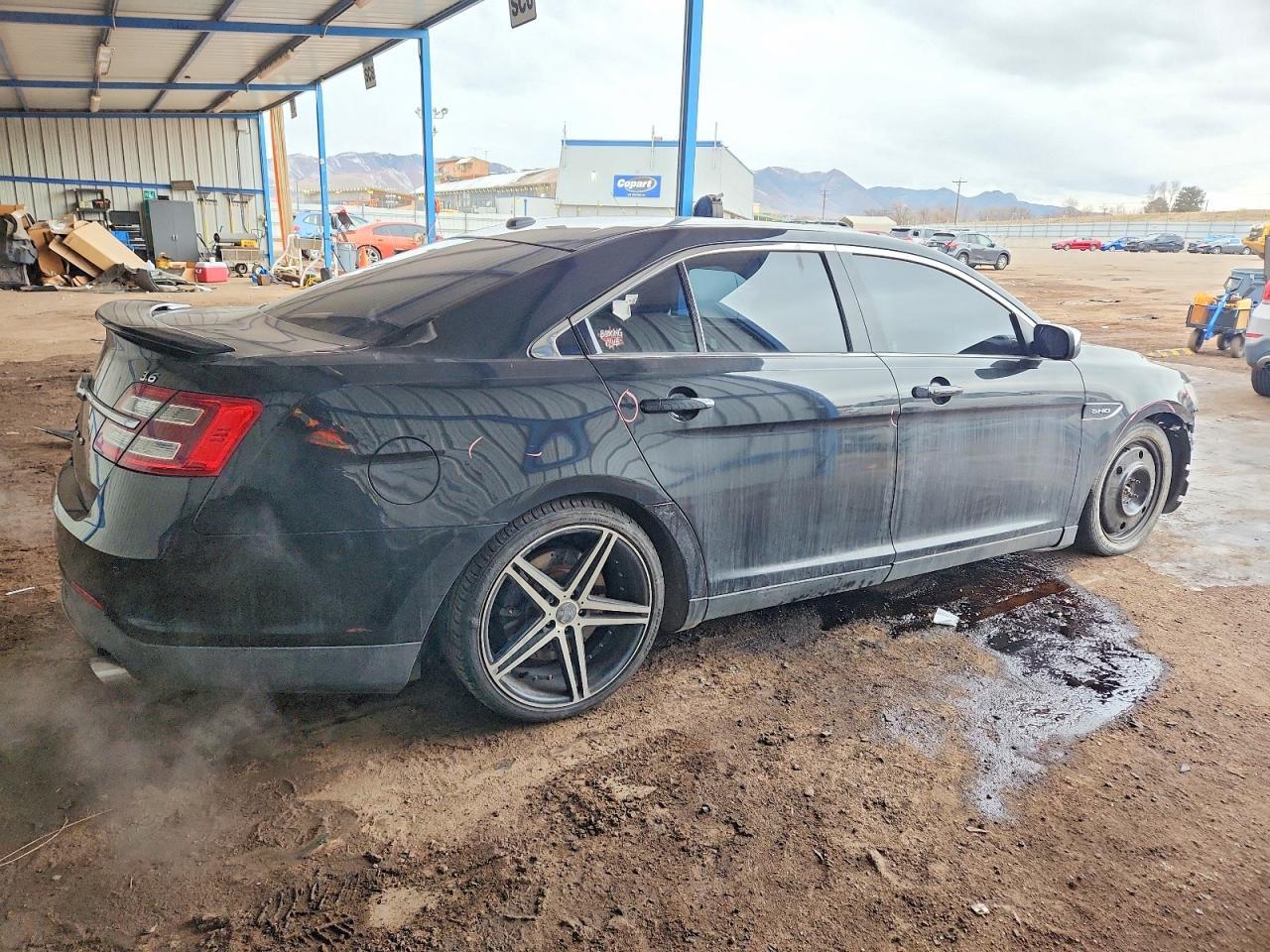2014 Ford Taurus Sho - Image 3