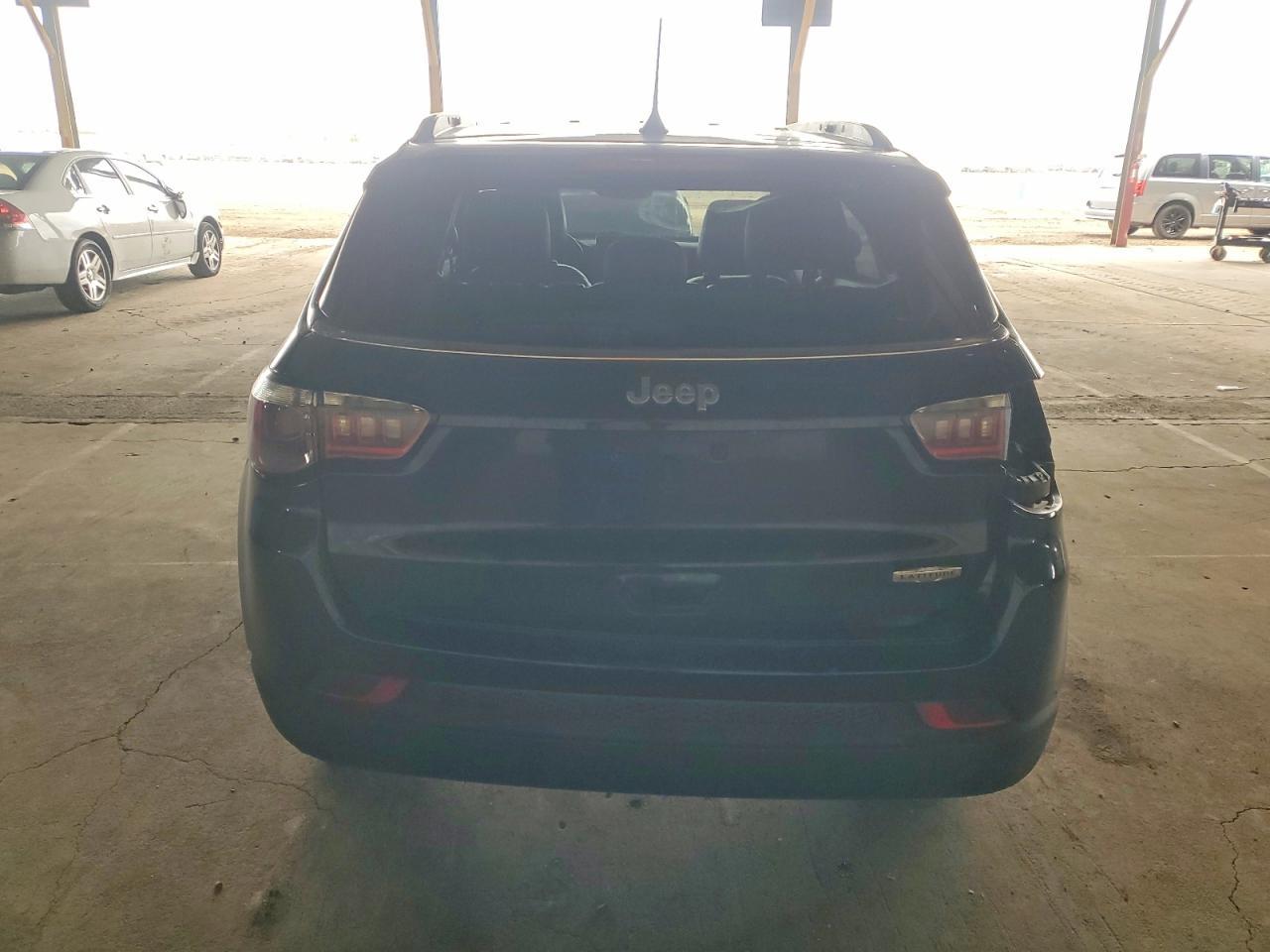 2022 Jeep Compass Latitude - Фото 6