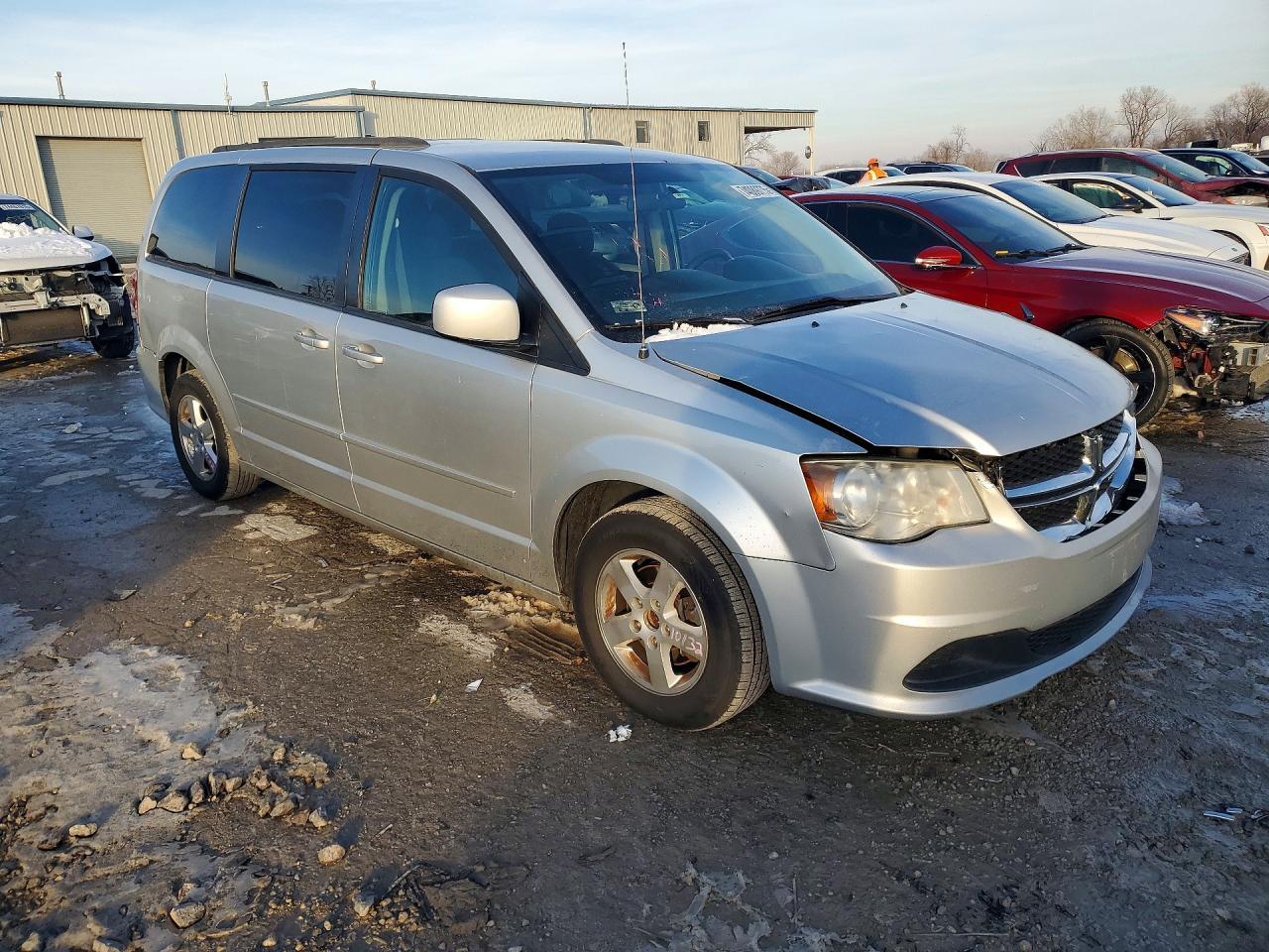 2012 Dodge Grand Caravan Sxt - Image 4