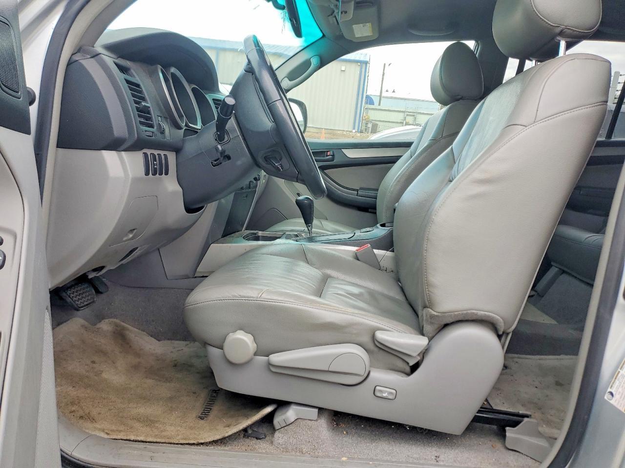 2007 Toyota 4Runner Sr5 - Image 7