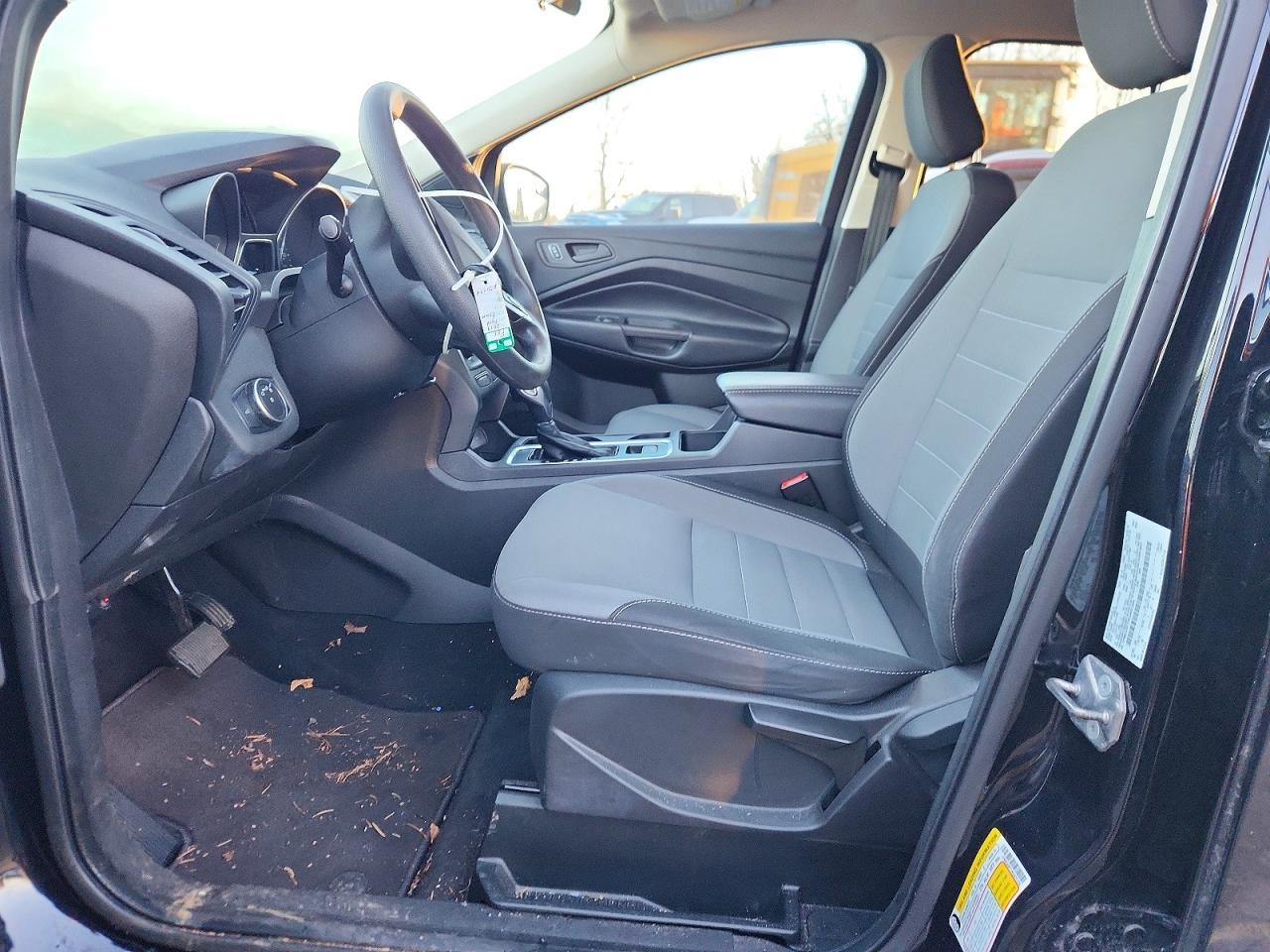 2019 Ford Escape S - Фото 7