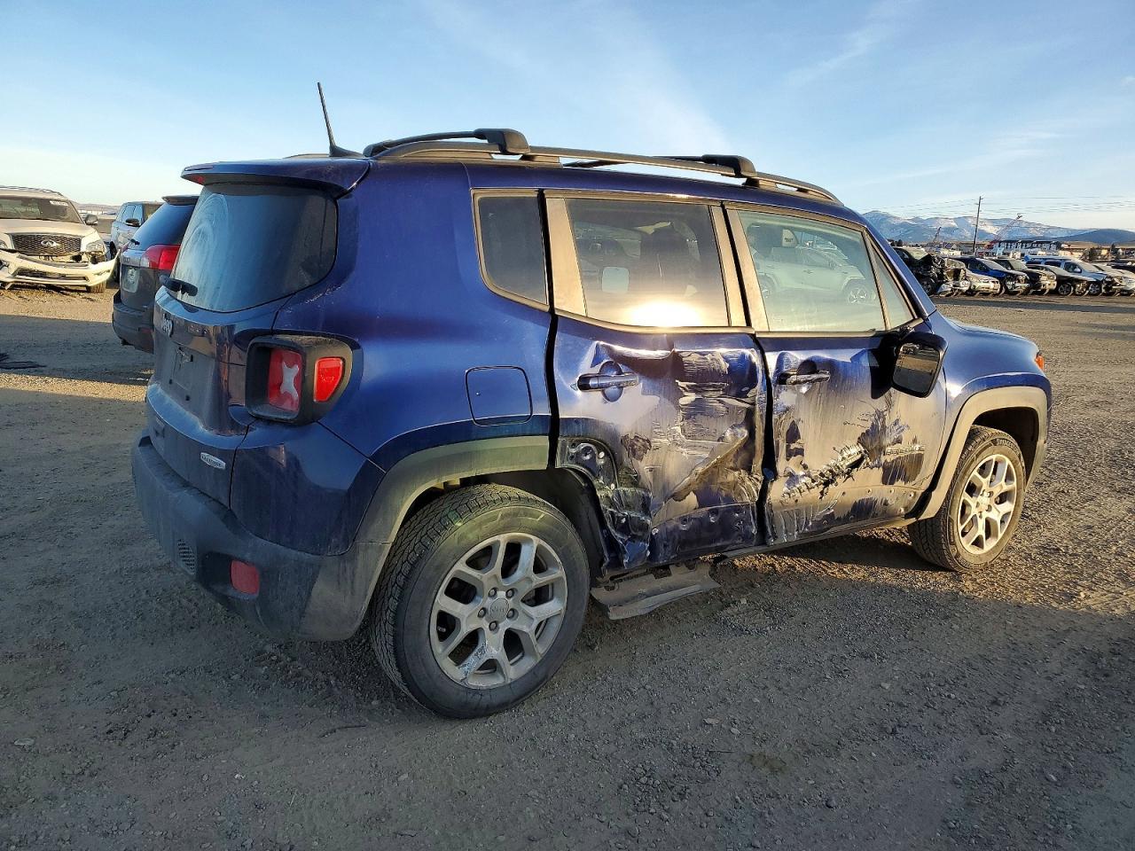 2018 Jeep Renegade Latitude - Фото 3