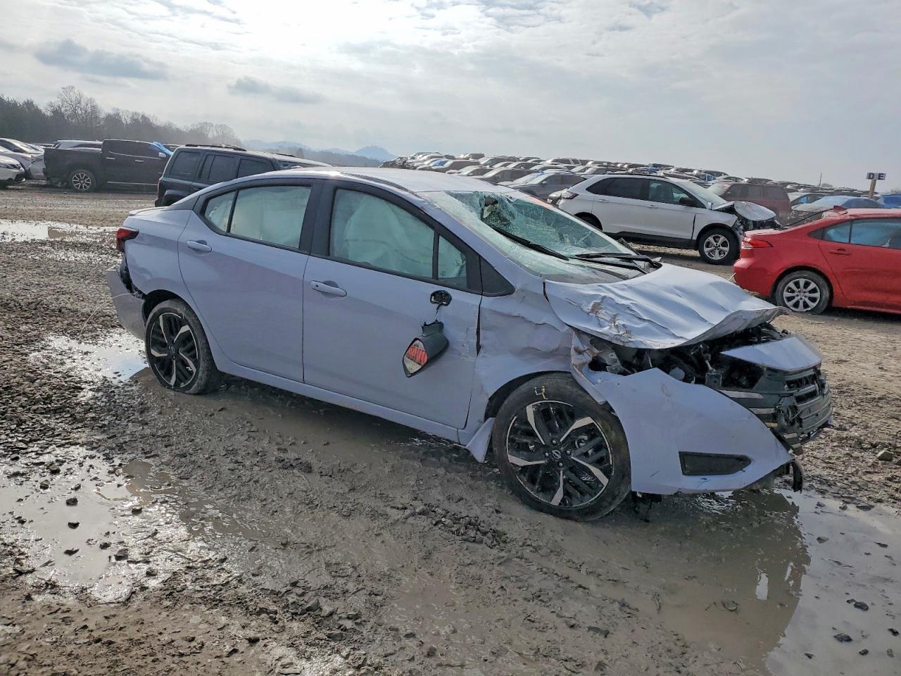 2024 Nissan Versa Sr - Фото 4