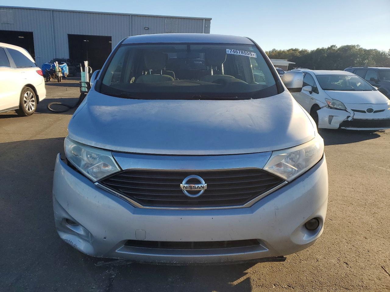 2015 Nissan Quest S - Image 5