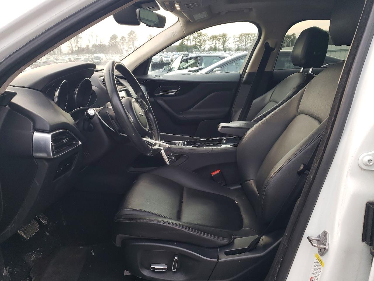 2019 Jaguar F-Pace Premium - Фото 7