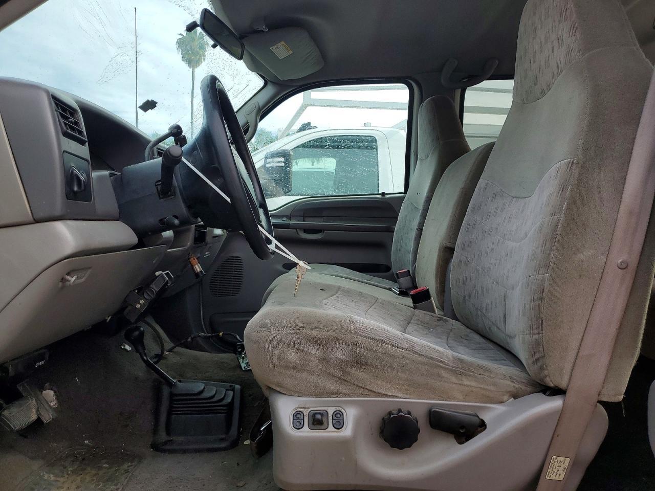 2000 Ford F350 Super Duty - Фото 7