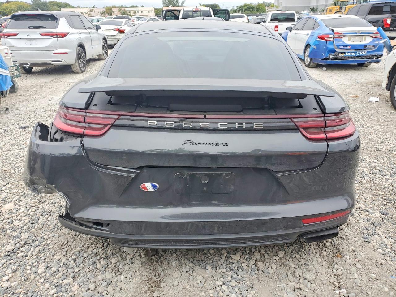 2017 Porsche Panamera 2 - Фото 6