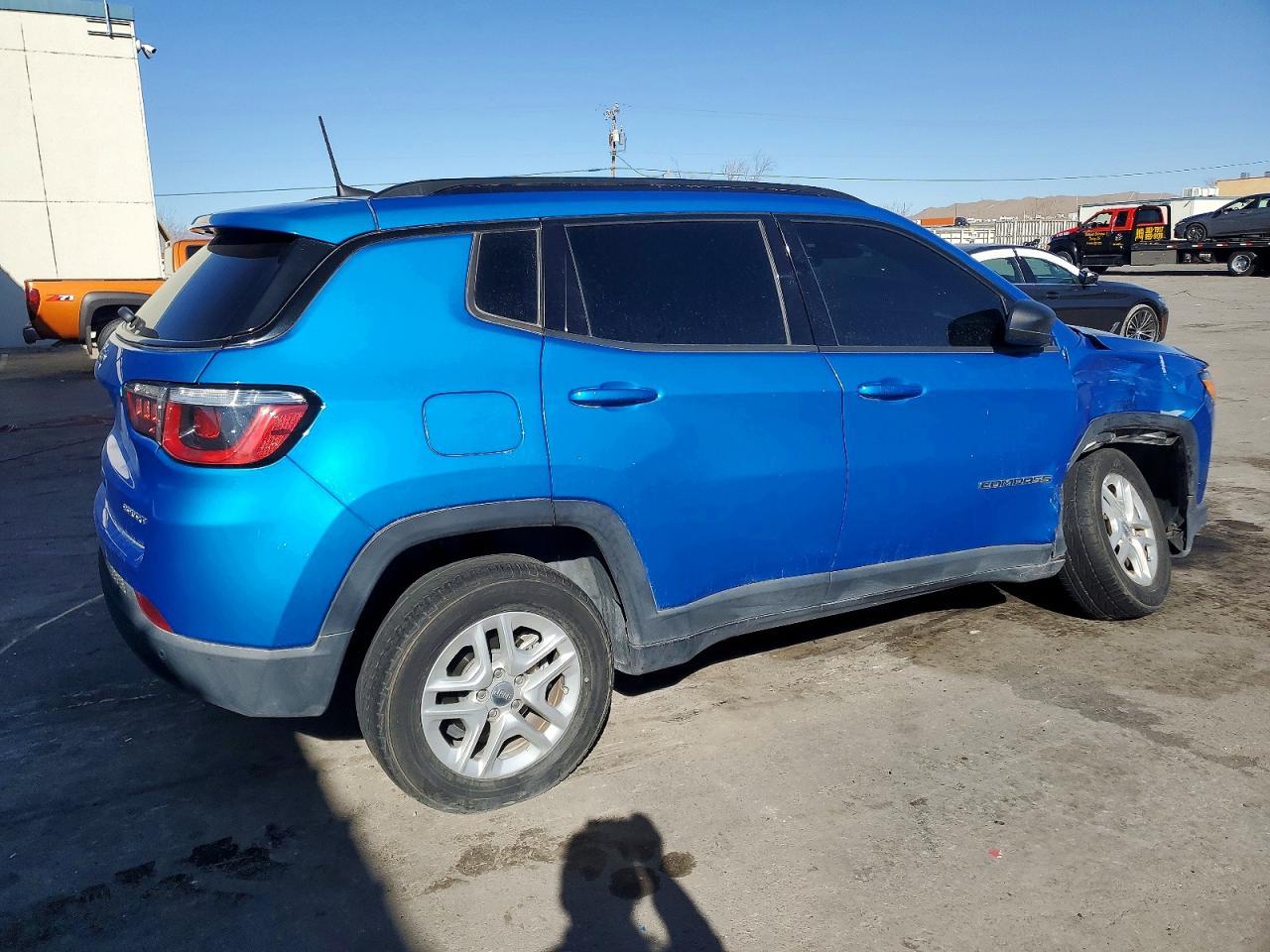 2018 Jeep Compass Sport - Image 3