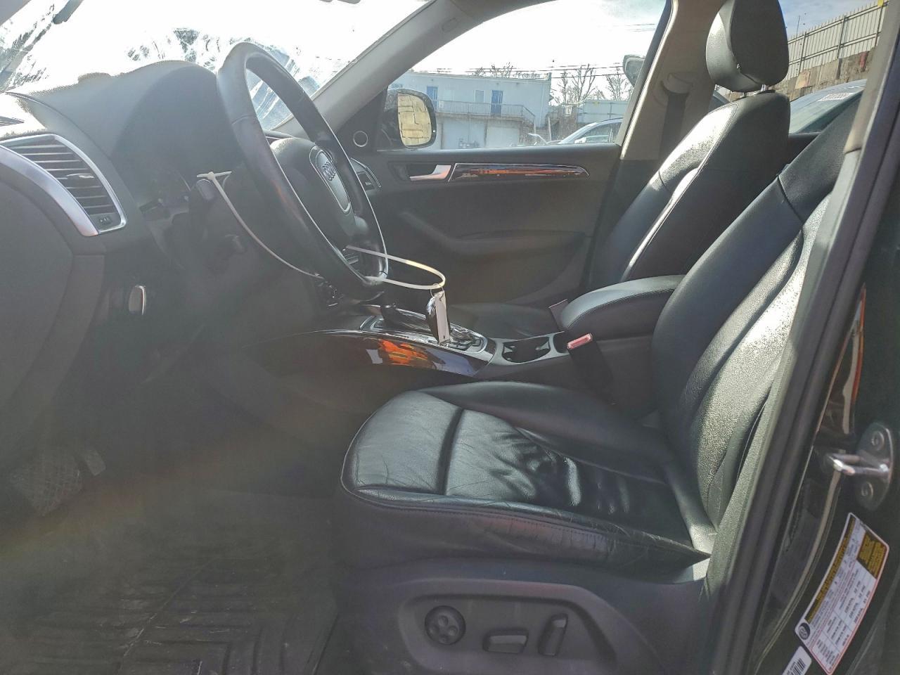 2012 Audi Q5 Premium Plus - Image 7