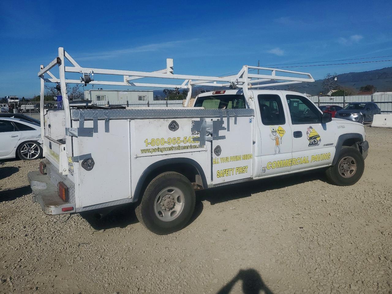 2006 Chevrolet Silverado Utility / Service Truck - Фото 3