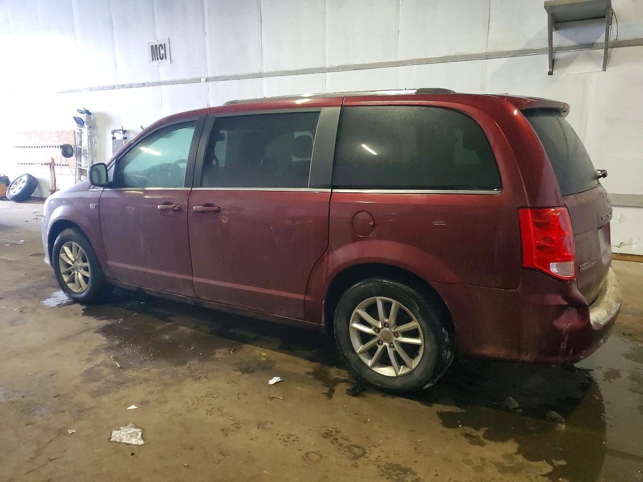 2019 Dodge Grand Caravan Sxt - Image 2