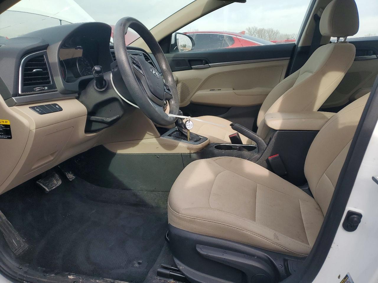 2018 Hyundai Elantra Se - Image 7