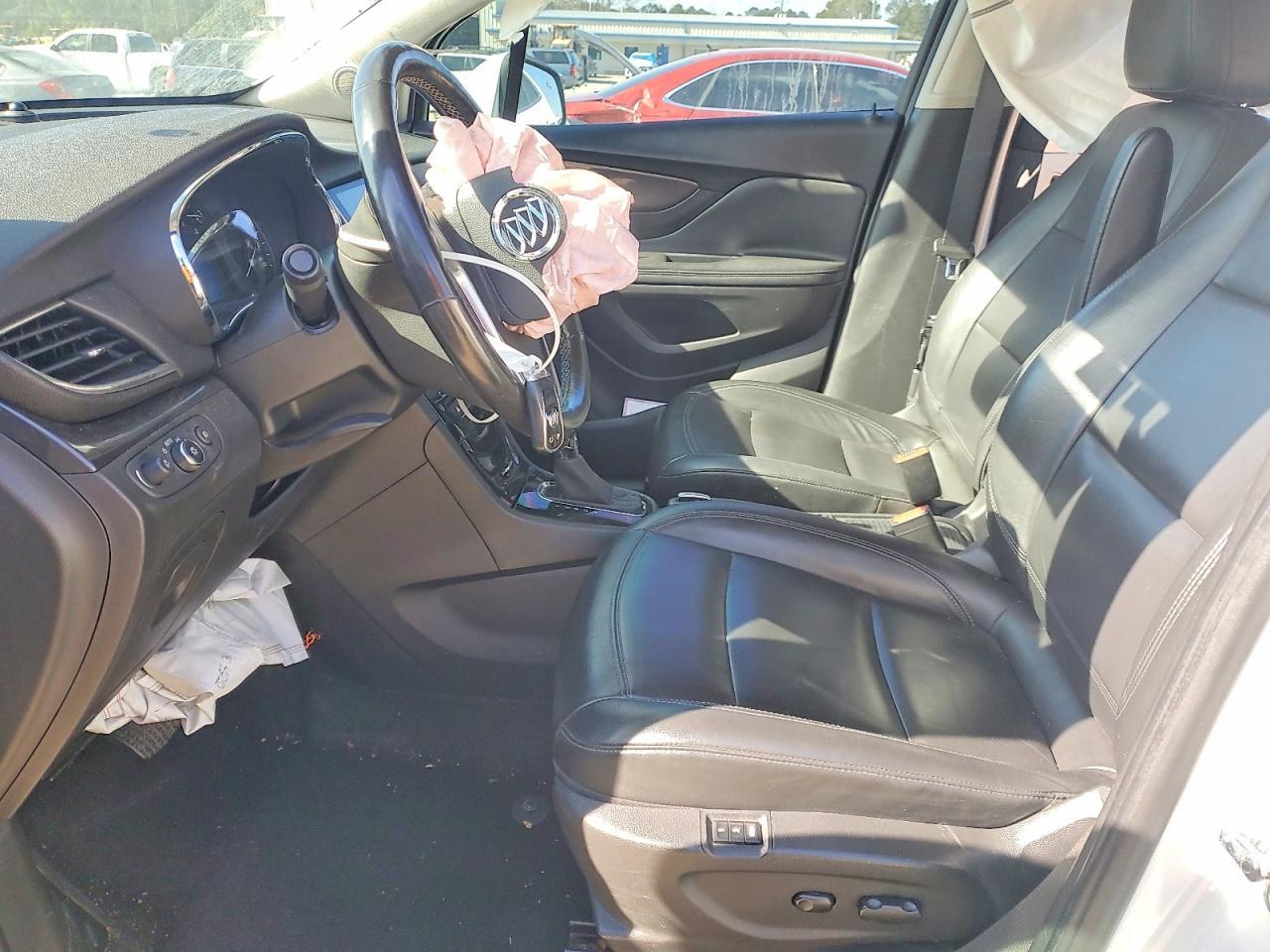 2019 Buick Encore Essence - Фото 7