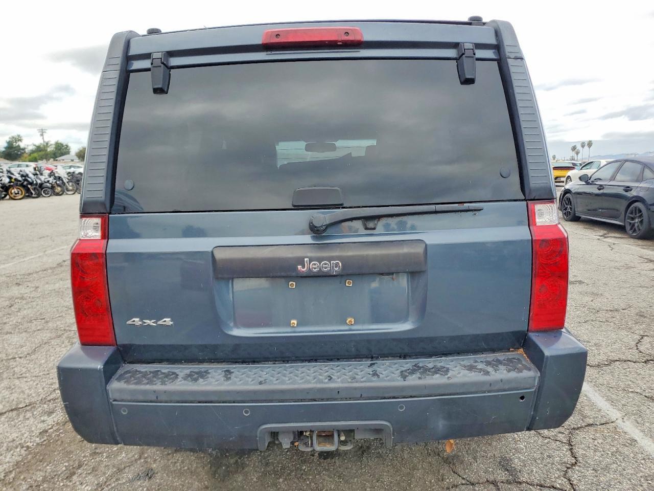 2006 Jeep Commander - Фото 6