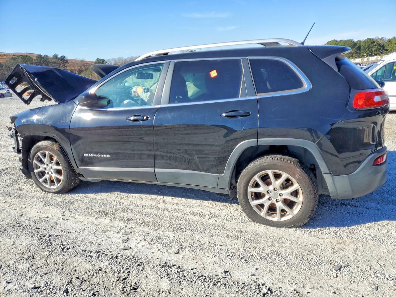 2018 Jeep Cherokee Latitude - Фото 2